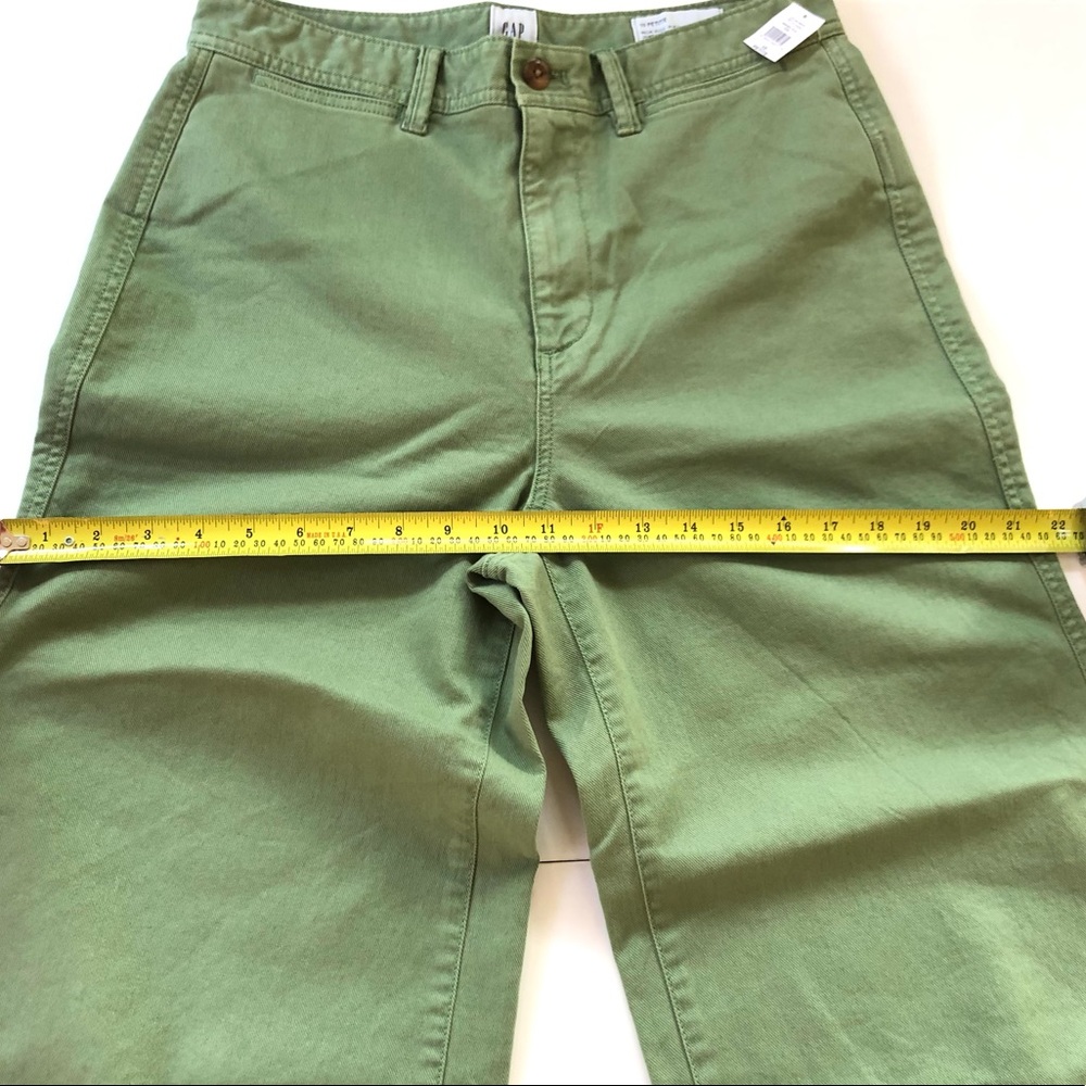 Gap High Rise Crop Khaki-NWT - Picture 6 of 12